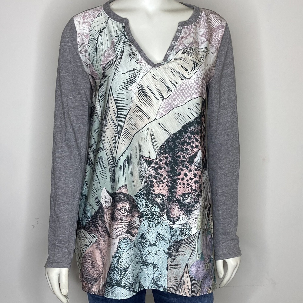 Akemi + Kin Anthropologie Leopard Shirt Top Blouse Size S Jungle